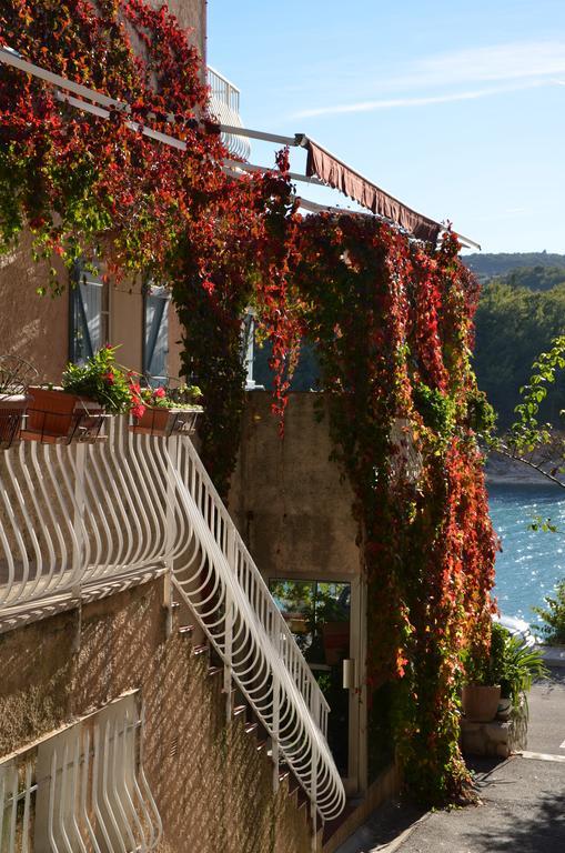 Auberge Du Lac Bauduen Εξωτερικό φωτογραφία